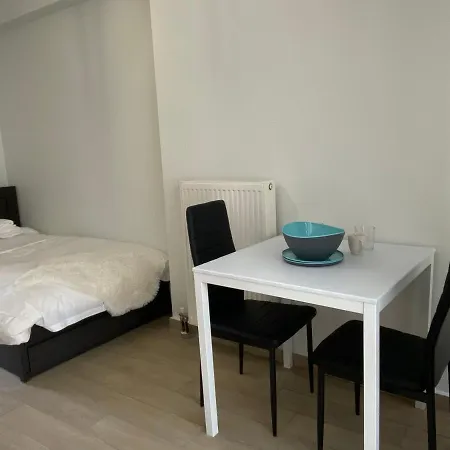 Atelier Apartment Larissa Exterior photo